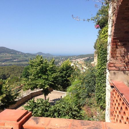 Studio De Charme Avec Grande Terrasse Vue Mer Le Castellet  Exteriér fotografie